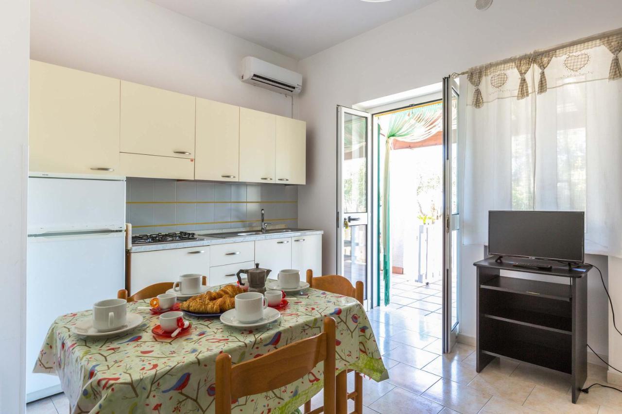 Apartament Il Bacio Del Sole By Barbarhouse Vieste Zewnętrze zdjęcie